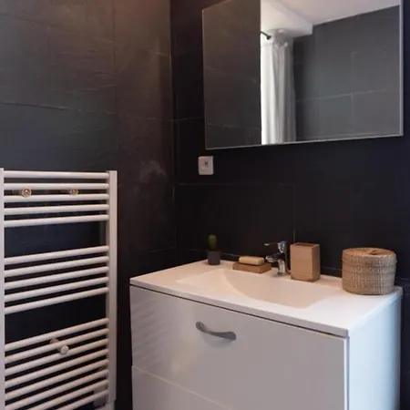 Luminous Apt Near Menilmontant
